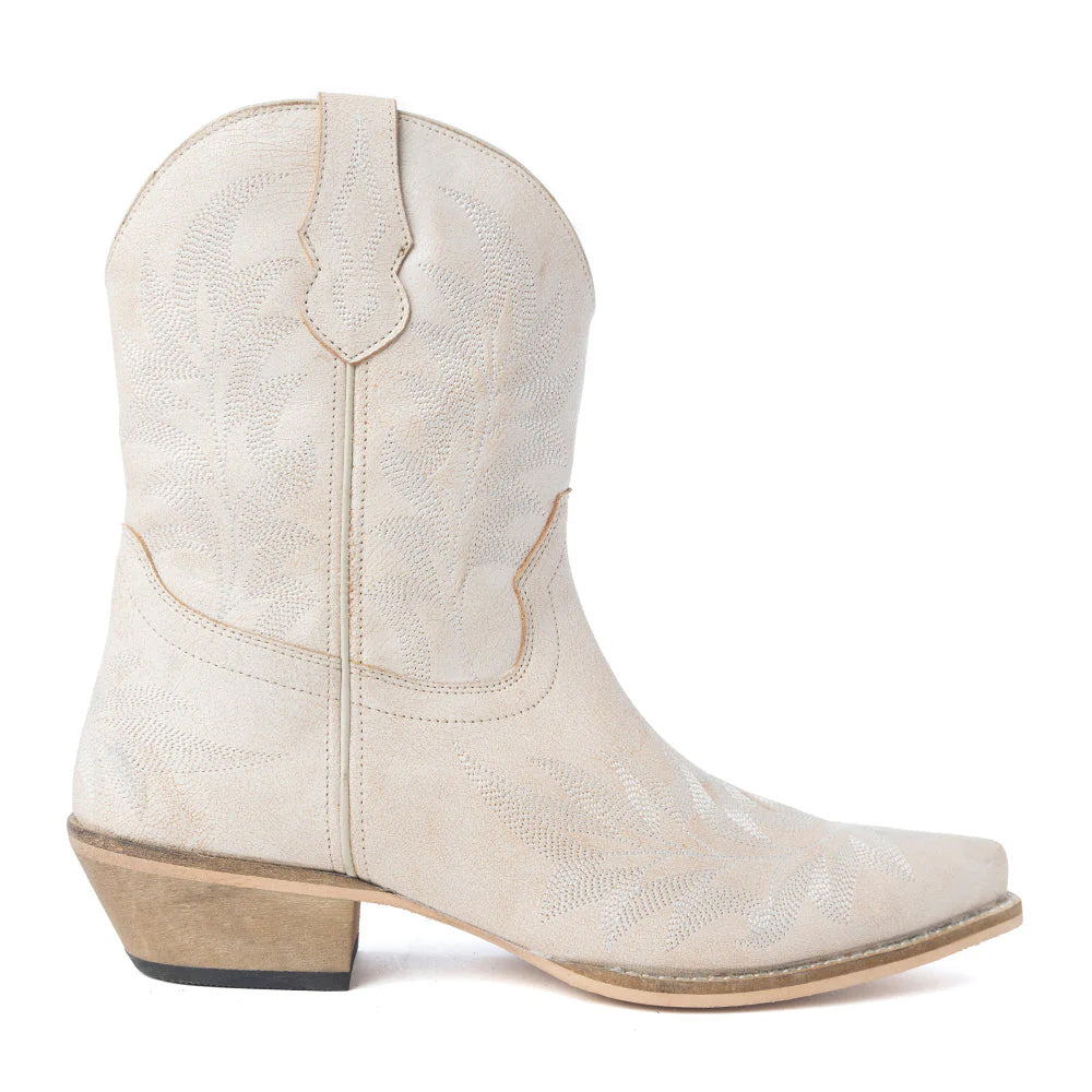 Myra Bag Desert Pearl Ankle Boots in Cream