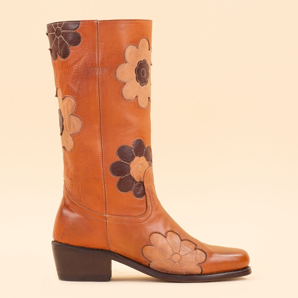 Charley's Girl flower boots Zoe cognac