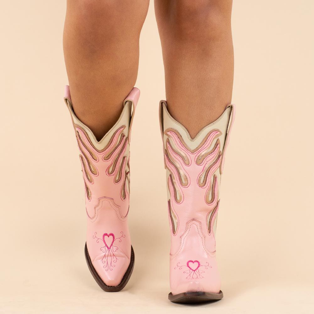 La pintura llamas rosa