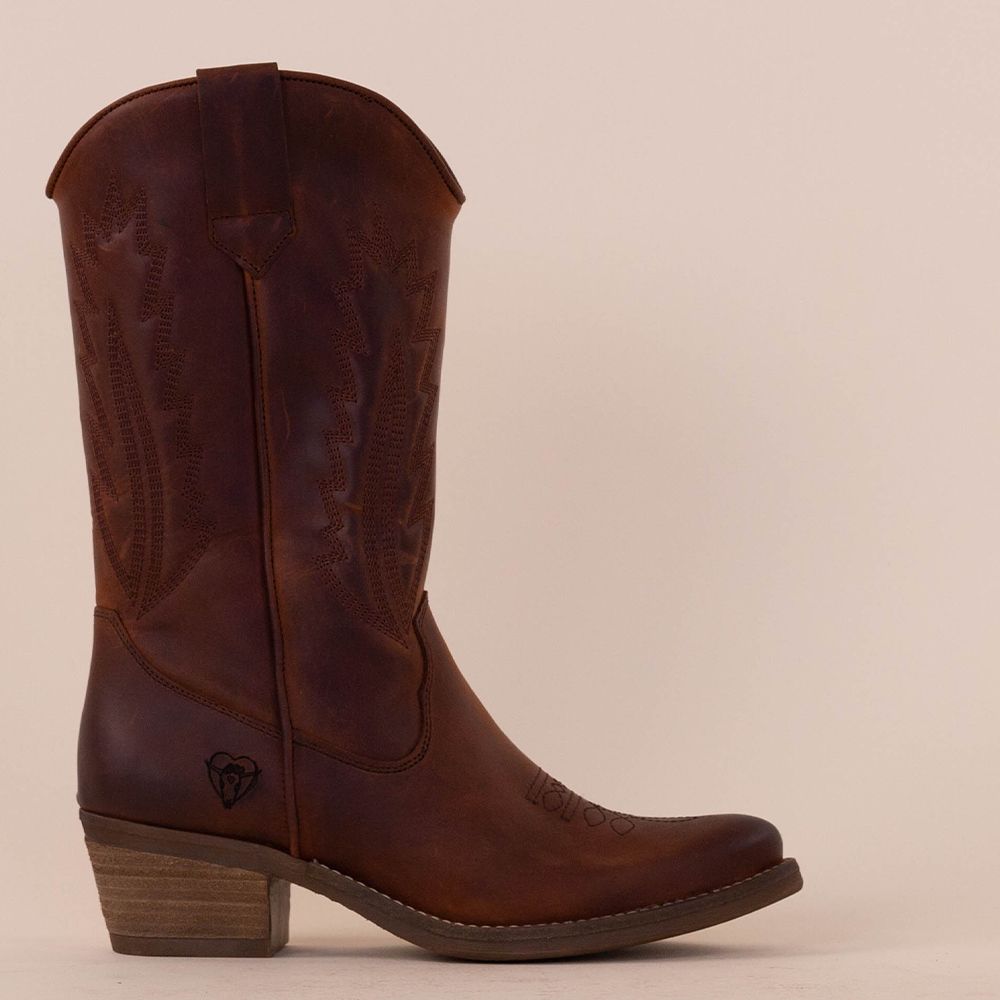 La Pintura boots Varsy Chela bruin