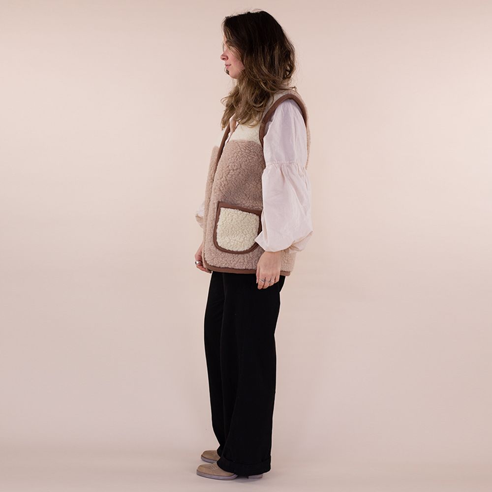 Chaleco de lana para mujer con cremallera beige