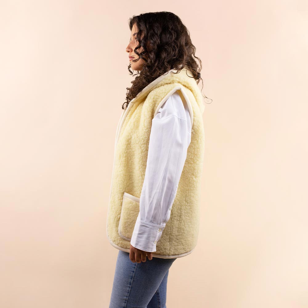 Wollen dames vest beige met capuchon