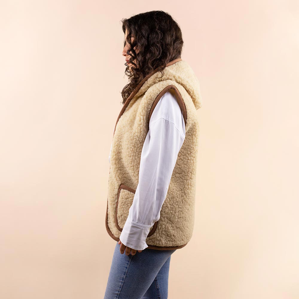 Wollen dames vest lichtbruin met capuchon