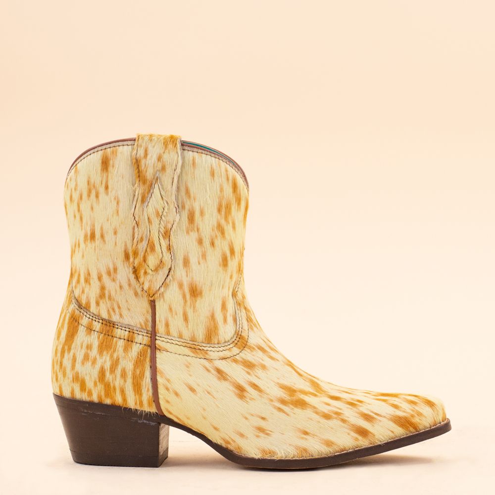 Myra Bag Boots Cowdie Hair-on