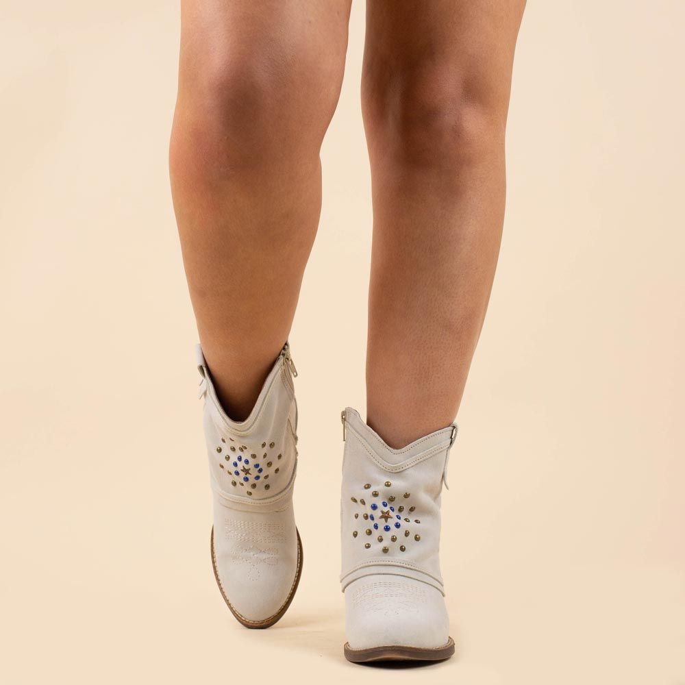 Botas bohemias Nemonic 2388 en color blanco roto