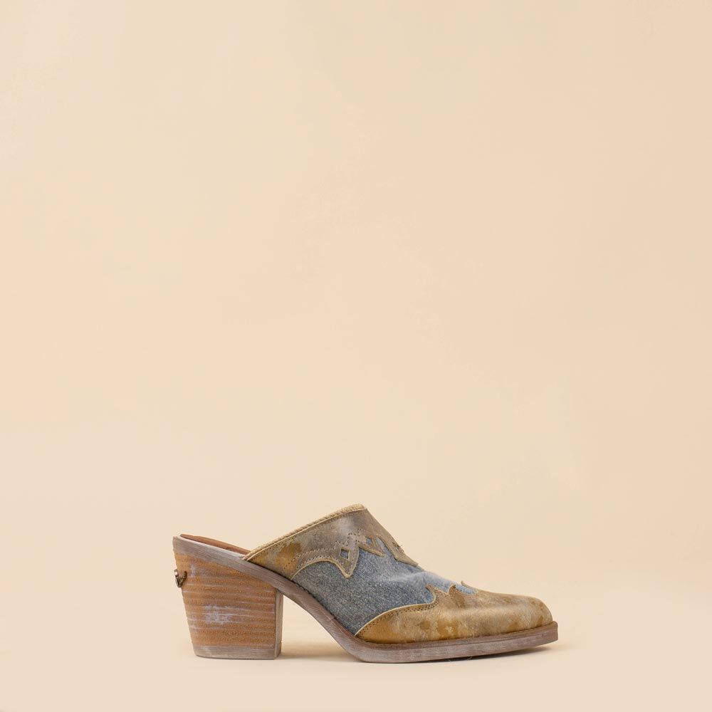 Zuecos boho Nemonic 2379 color champán - jeans