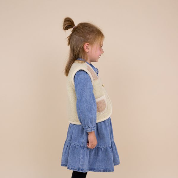 Kids vest wool wooden closing