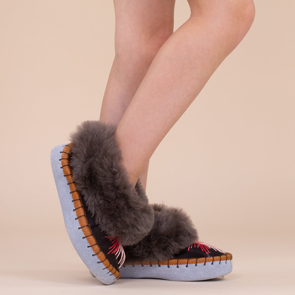 Moonrise kids sheepskin slippers Ariel