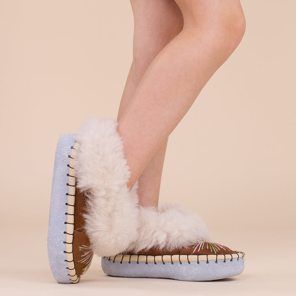 Moonrise kids sheepskin slippers Charon